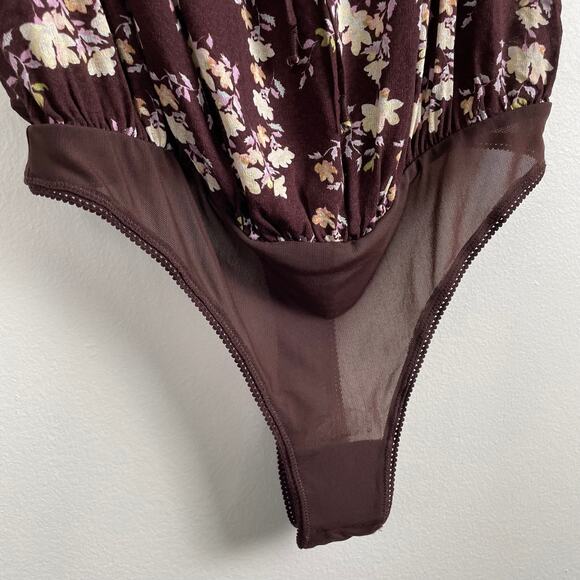 FREE PEOPLE Tops XS Lot of 2 Hilary Floral Open Back, Take It Away Lace Bodysuit - Picture 13 of 16